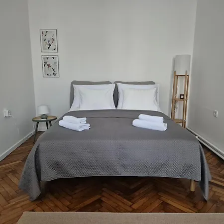 Apartment Isidora *